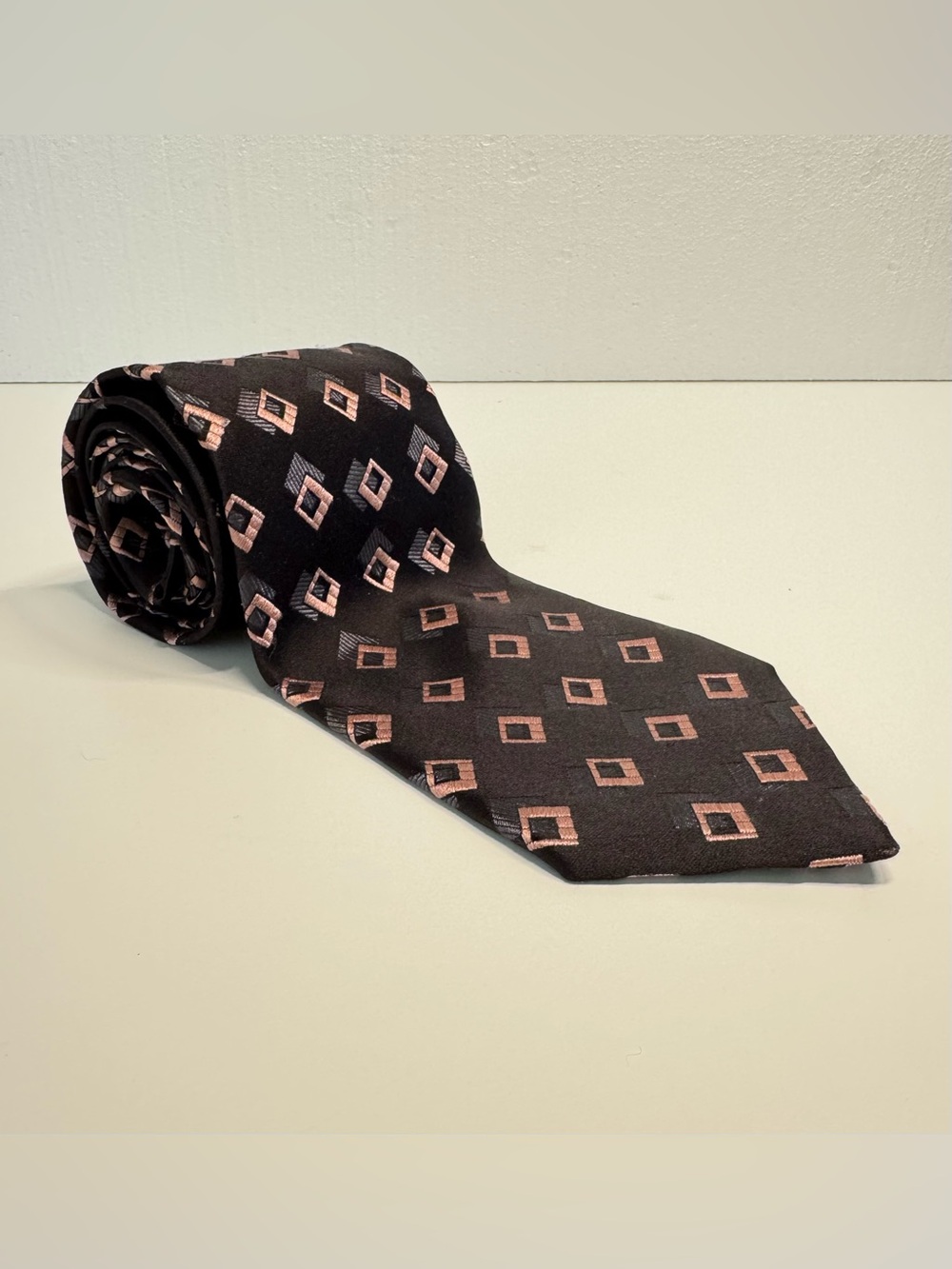 ERMENEGILDO ZEGNA Silk Black Pink Geometric Print Tie Made In Italy
